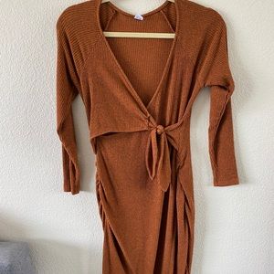 Brown maternity dress